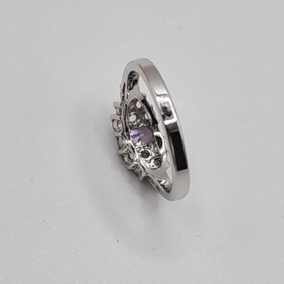 Silver amethyst diamond ring - Picture 10 of 10